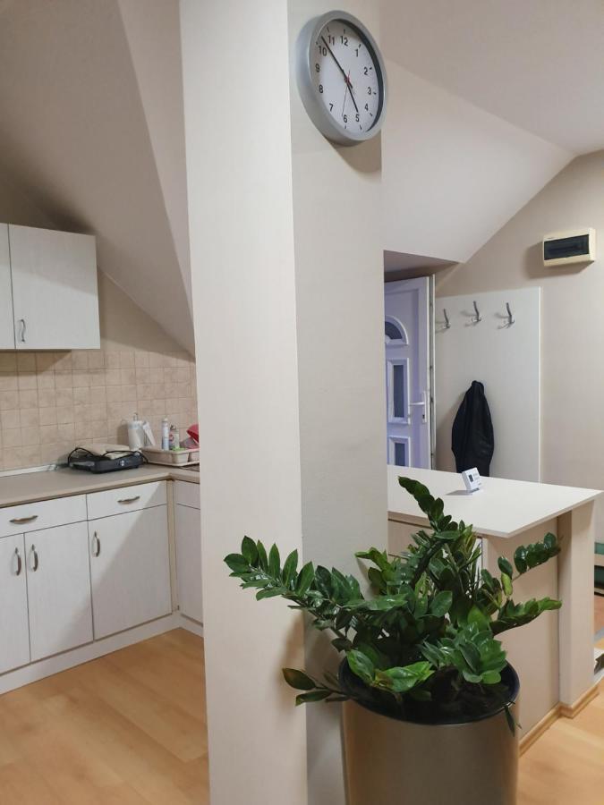 Bella Apartman Сегед Екстериор снимка
