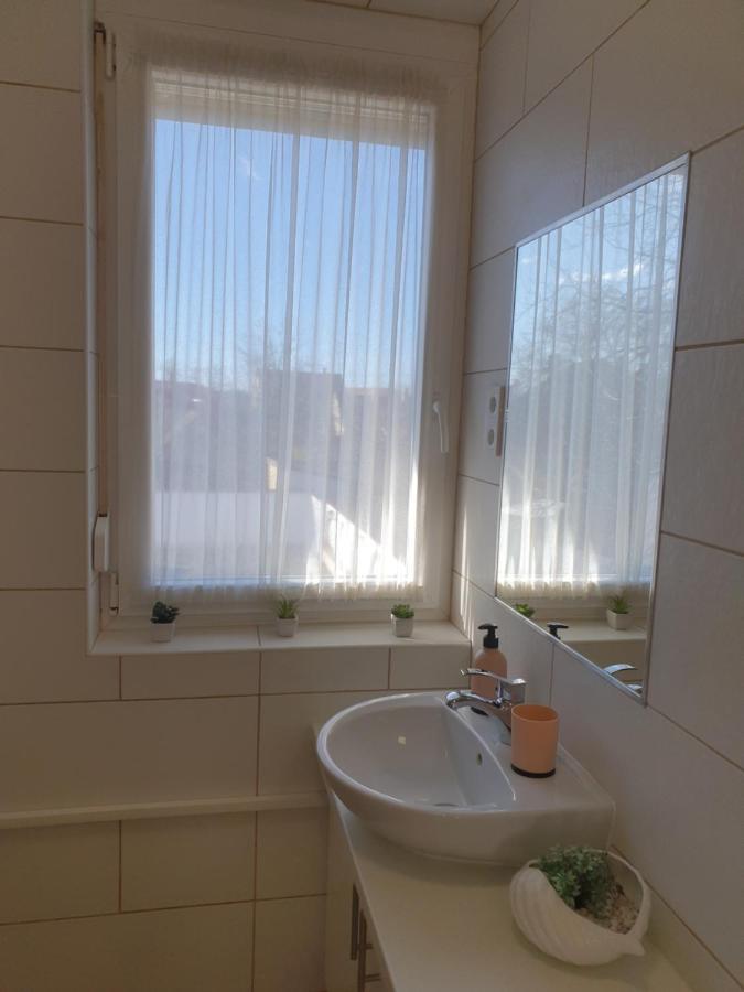 Bella Apartman Сегед Екстериор снимка